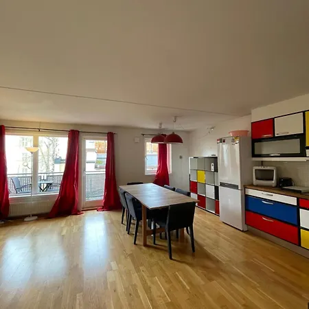 M5 Center Oslo, 110 Mt, 3 Bedrooms, 2 Toilette, 120 Mt *